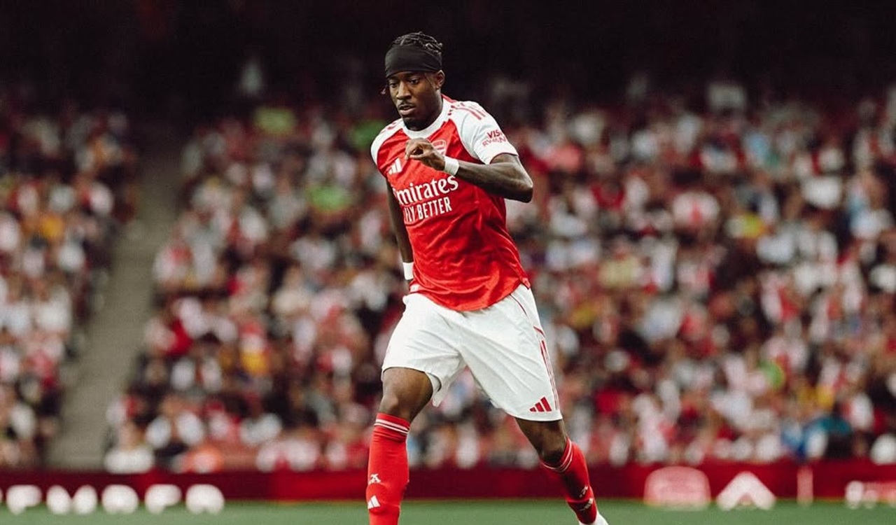 Arsenal Cemas Lihat Noni Madueke Gunakan Penyangga Lutut Usai Bela Timnas Inggris