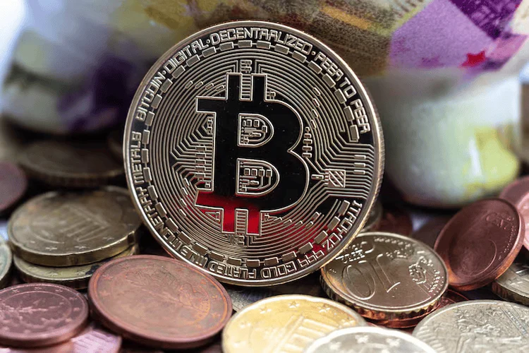 Bitcoin Meroket di Tengah Konflik Geopolitik: Kripto Cetak Level Tertinggi Sebulan
