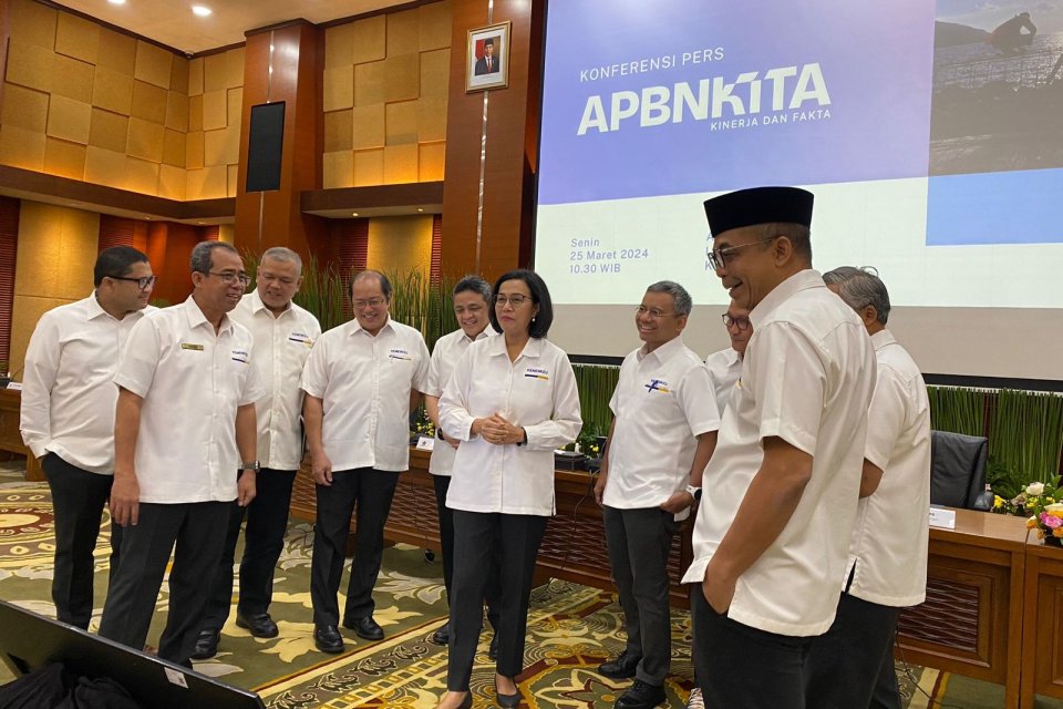 Cair Tuntas THR Pensiunan ASN, TNI, dan Polri 2026: Panduan Lengkap, Aturan Khusus, dan Kewaspadaan Terhadap Penipuan