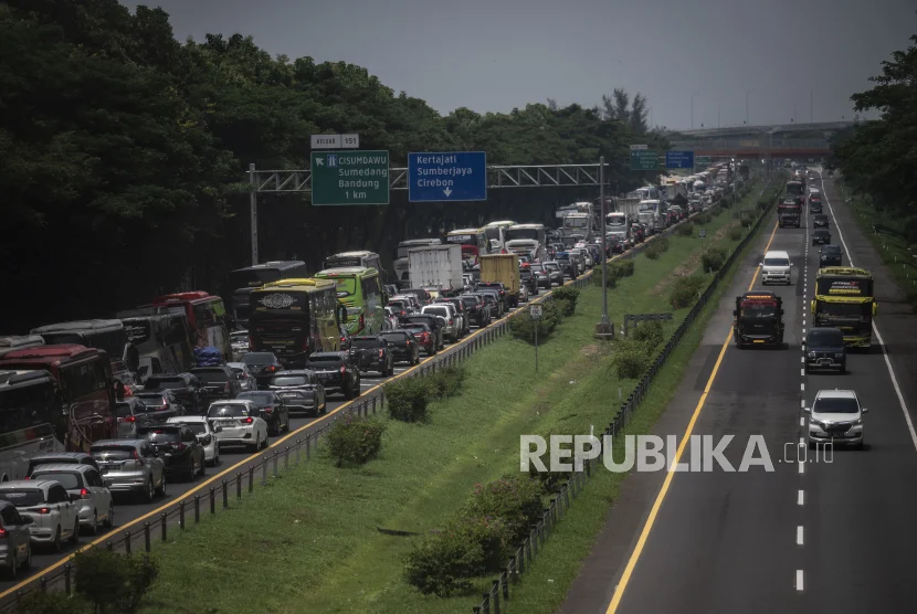 Diskon Tol 30% Dorong 650 Ribu Pemudik Tinggalkan Jabodetabek, Lalu Lintas Naik 7,1%