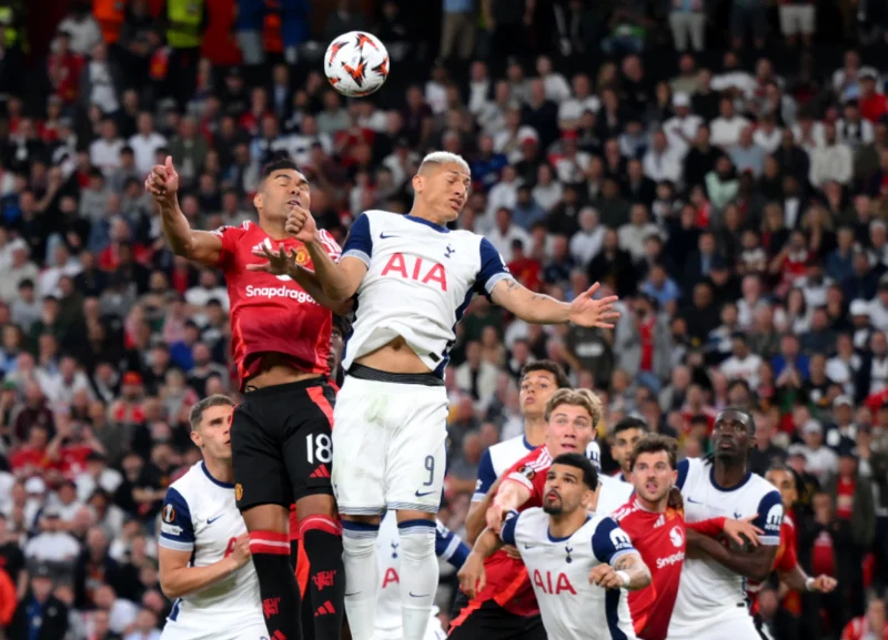 Drama Europa League: Freiburg Membalikkan Kalah 1-0 dengan Kemenangan 5-1, Grifo Cetak Sejarah