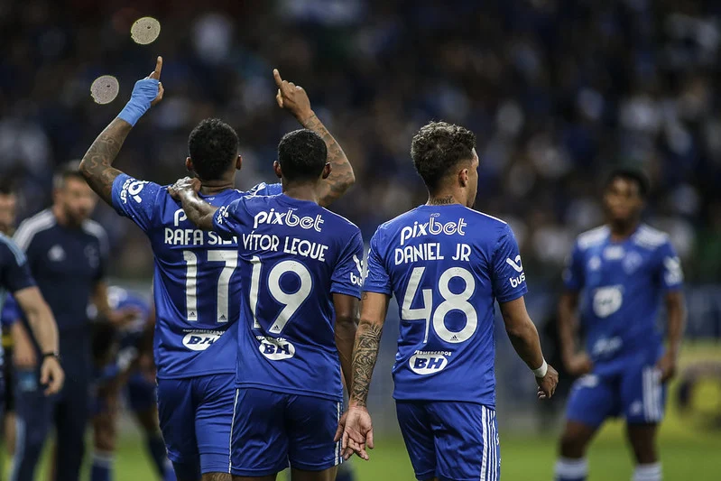 Drama Tanpa Gol di Mineirão: Cruzeiro vs Santos Berakhir 0-0, Prediksi Empat Mata dan Kilas Balik 2005