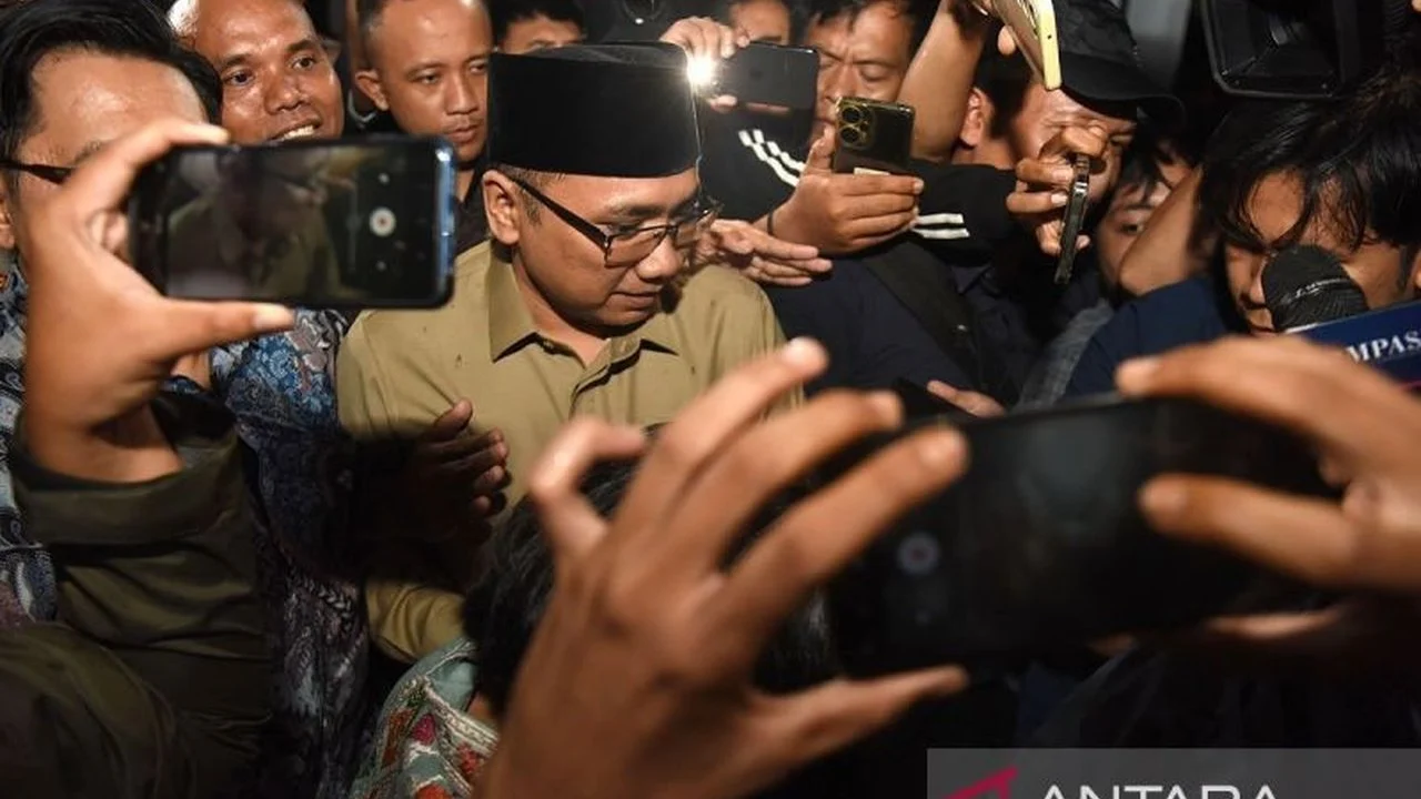 Fee Kuota Haji Rp42,2 Juta, Gus Alex Diduga Salurkan ke Yaqut – Skandal Besar KPK