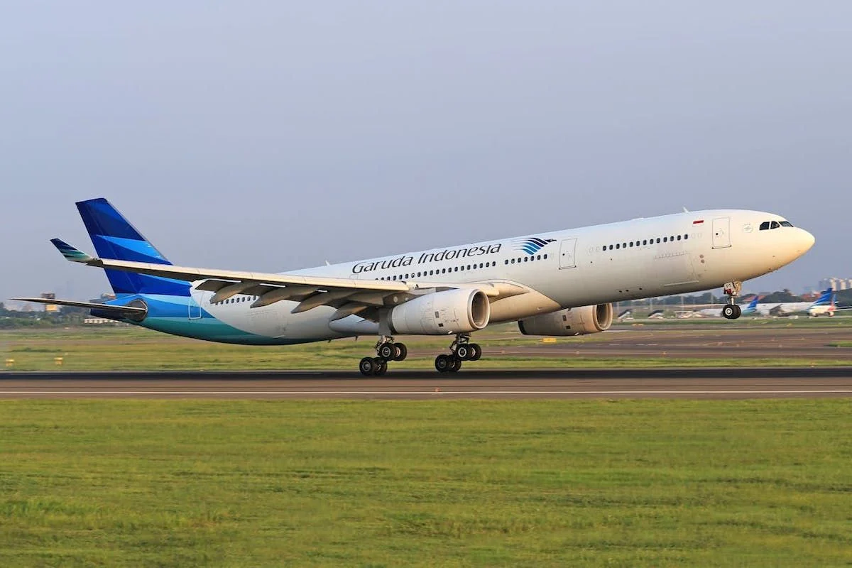 Garuda Indonesia Masuk 10 Besar Maskapai Terbaik di Asia, Sementara Soekarno‑Hatta Naik ke Peringkat 22 Bandara Dunia