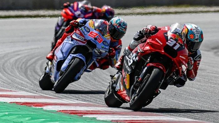 Gemerlap Laga MotoGP Brasil, Drama Transfer Jerman, dan Chelsea Kalah Telak di Everton – Semua dalam Satu Sorotan!
