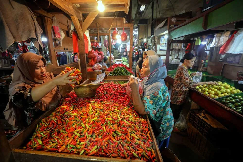 Harga Pangan H-1 Lebaran: Mayoritas Stabil, Tapi Cabai Meroket Sampai Rp131.000/kg