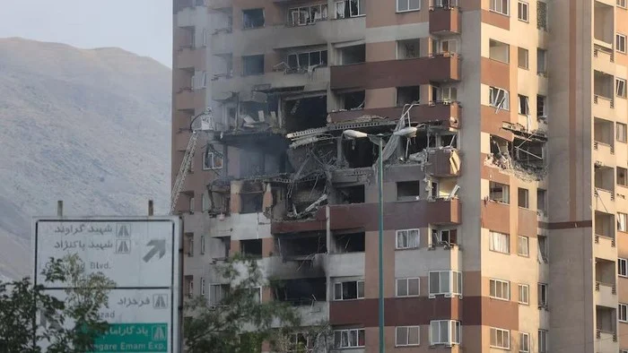 Israel Serang Pabrik Rudal Balistik Iran di Tehran, Iran Balas dengan Serangan ke Dimona dan Tel Aviv
