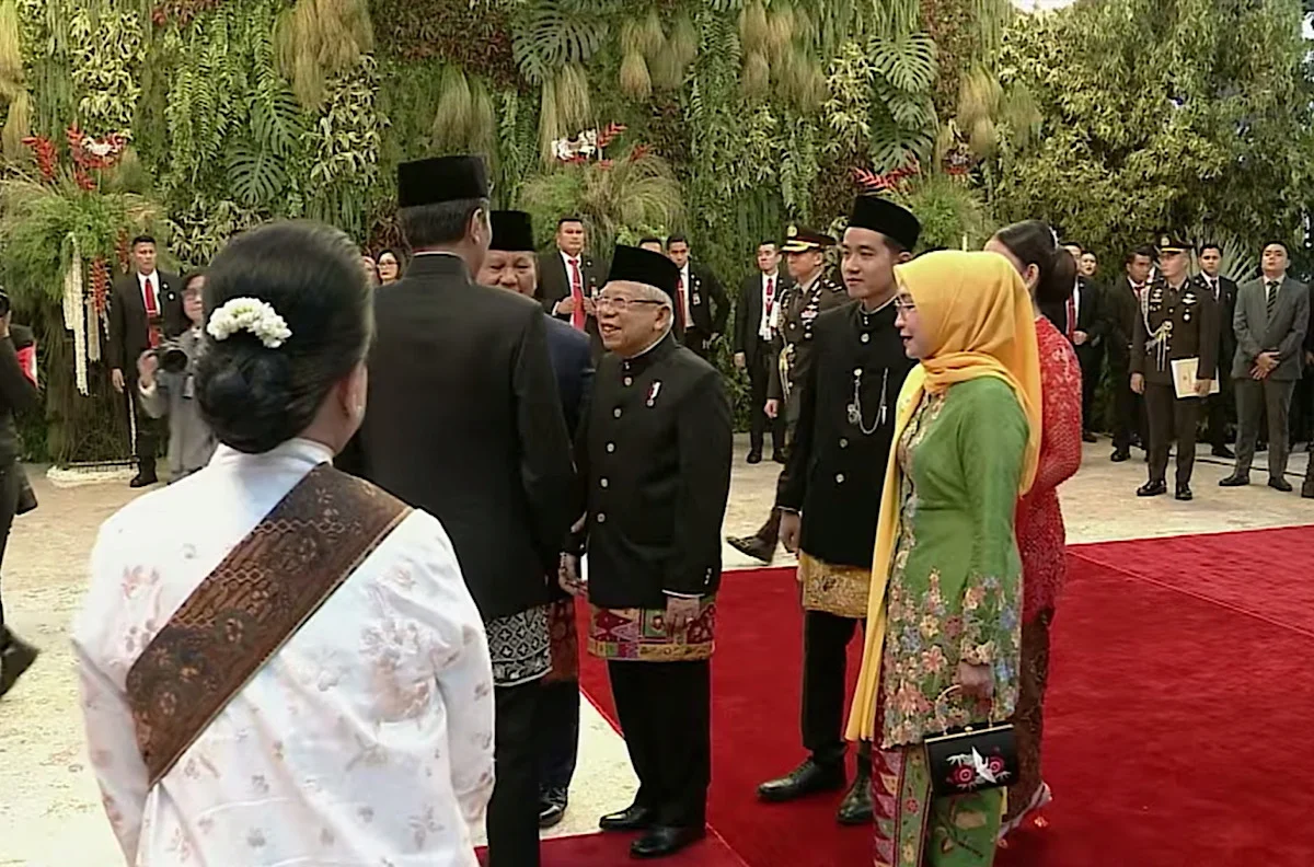 Jokowi Tiba di Istana: Momen Hangat Lebaran Bersama Keluarga dan Persahabatan Politik