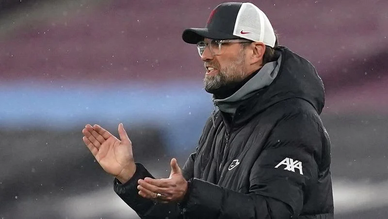 Klopp Tak Kenal Lelah: Liverpool Siapkan Badai Transfer dan Staff Baru Menanti Musim Baru