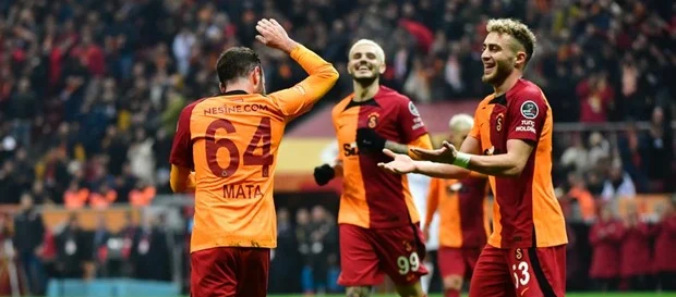 Liverpool Menaklukkan Galatasaray 4-0: Kemenangan Dramatis Bawa Merah Putih ke Perempat Final Champions League