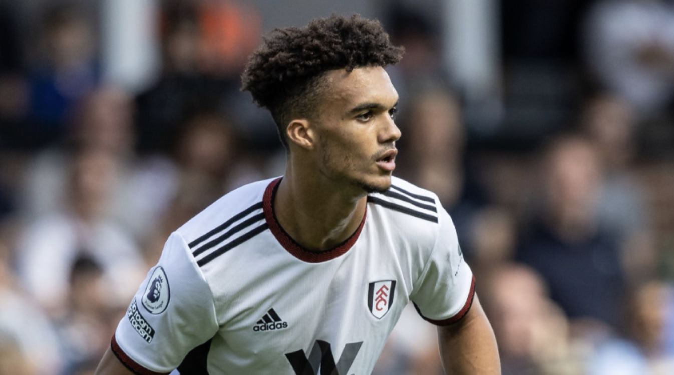 Liverpool Segera Datangkan Bek Kiri Terbaik Liga Inggris Milik The Cottagers, Antonee Robinson Jadi Target Utama!