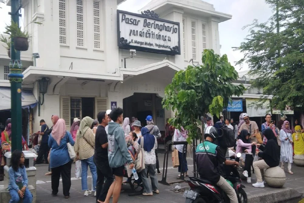 Malioboro Jadi Primadona Wisatawan: Dari Keramaian Lebaran hingga Spot Instagramable yang Memukau