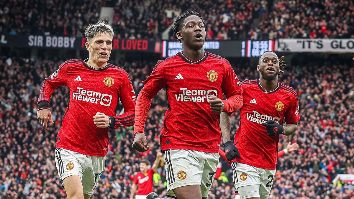 Manchester United Pantau Gelandang dengan 3 Gol 4 Assist Jelang Bursa Transfer
