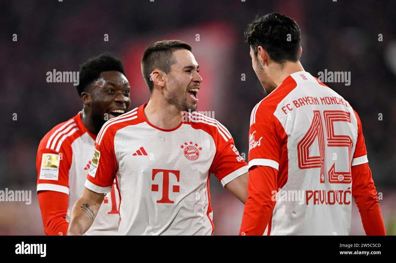Pavlović Dihentikan Bayern? Nasib Bintang Serbia di Panggung Internasional Terancam!