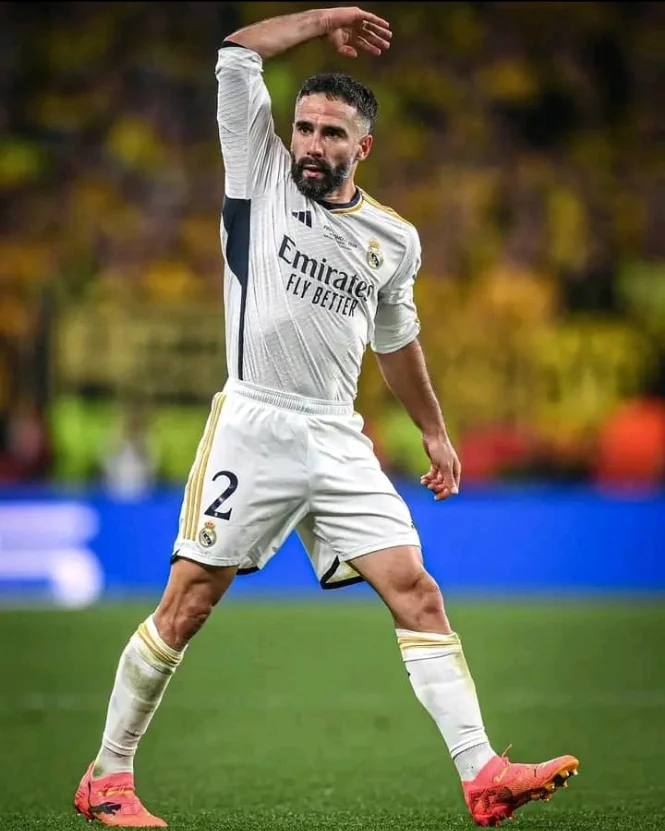 Real Madrid Siapkan Perombakan Besar: Carvajal Mungkin Pergi, Alexander‑Arnold Dapat Kesempatan Emas