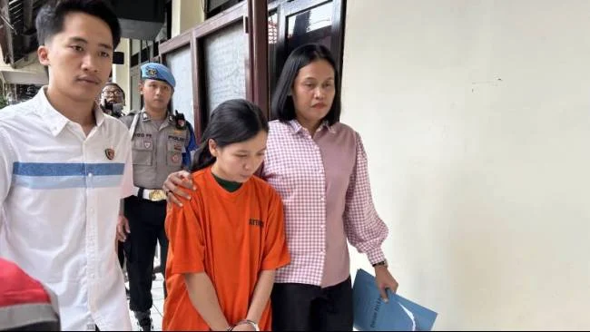 Selebgram Emy Aghnia Minta Maaf Setelah Kontroversi Pakai Video Vidi Aldiano untuk Endorse, Netizen Geram!