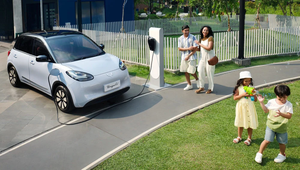 Ternyata Mudik Pakai Mobil Listrik Lebih Simpel: Ini Alasan Mengapa Hybrid Jadi Pilihan Cerdas