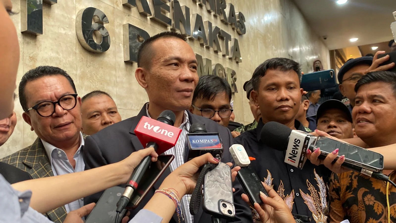 Terungkap! RJ2 Dukung Restorative Justice Rismon Sianipar, Gerakan Baru yang Mengguncang Politik Hukum Indonesia