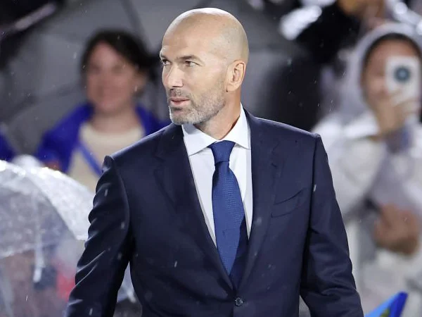 Zidane Siap Mengganti Deschamps: Era Baru Les Bleus Menjelang Piala Dunia 2026