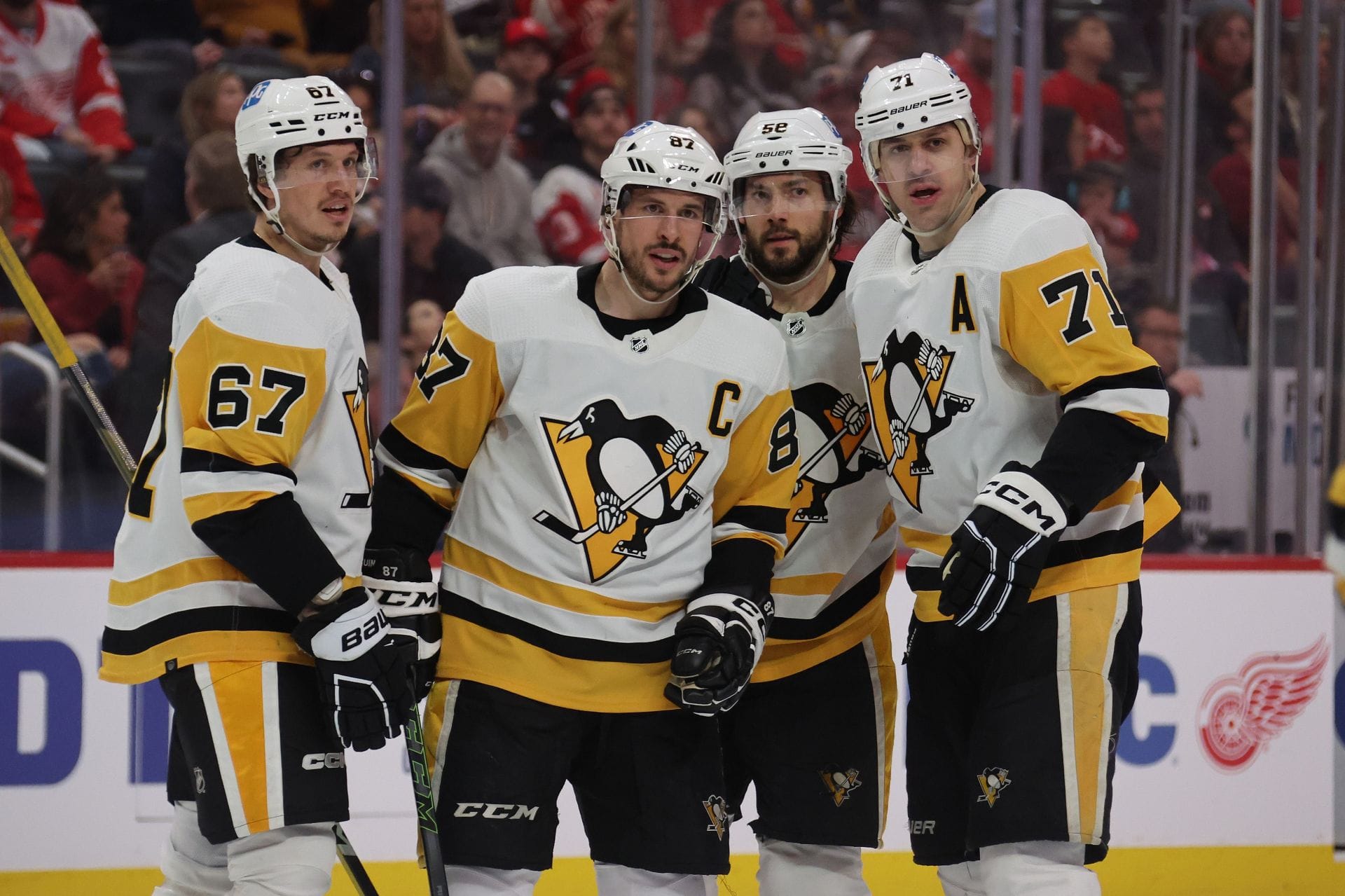 Penguins Host Red Wings in Crucial Divisional Clash at PPG Paints Arena